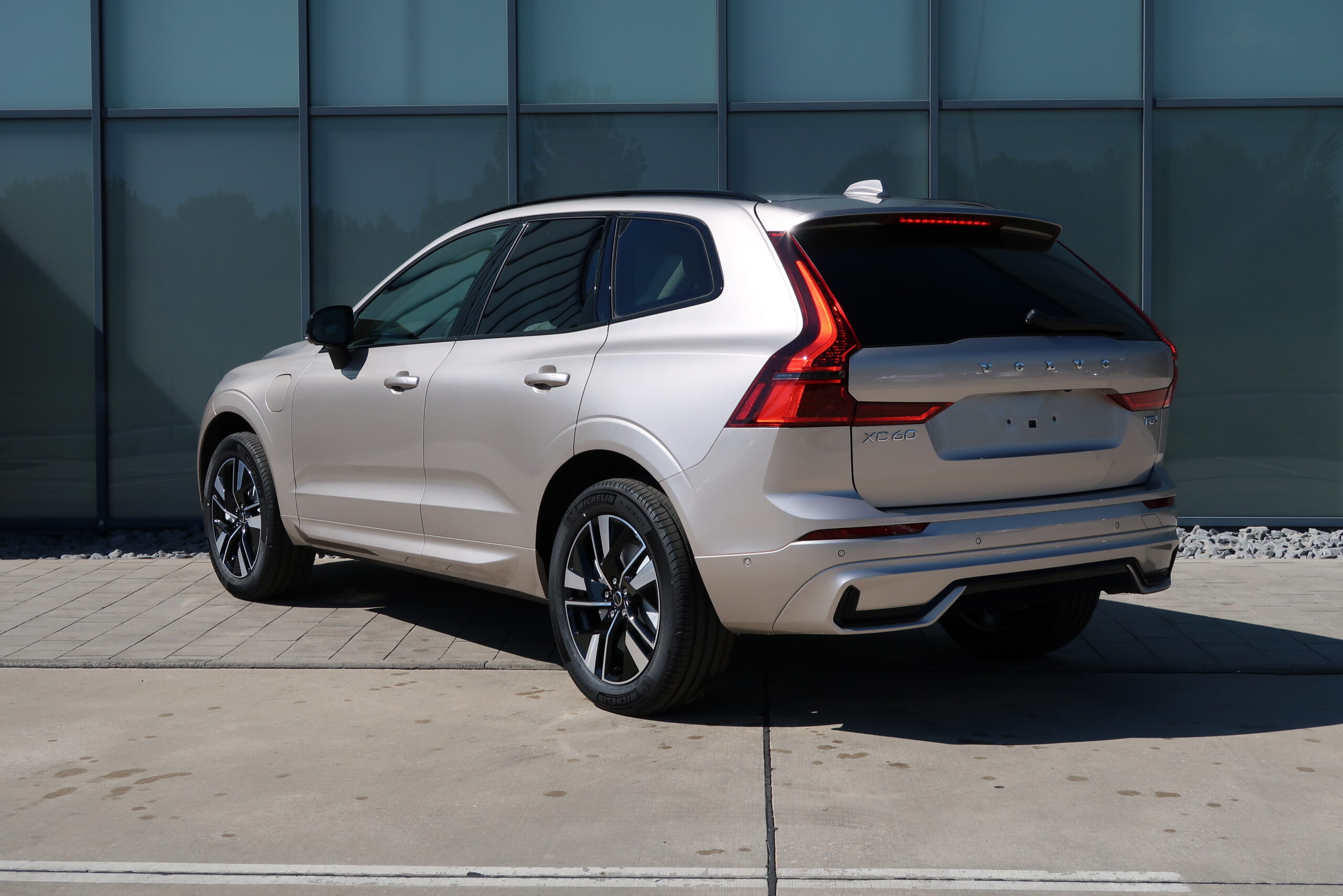 Volvo_XC60_LIGHTBROWN_TOP_AUTO_BRATISLAVA_VOLVOBORY (4)